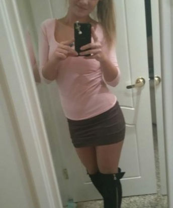 Молодая, игривая и страстная красотка готова исполнить все твои фантазии. Нежные прикосновения, горячий роман и яркие моменты ждут тебя. Фото подтверждено! 9560, 27 лет